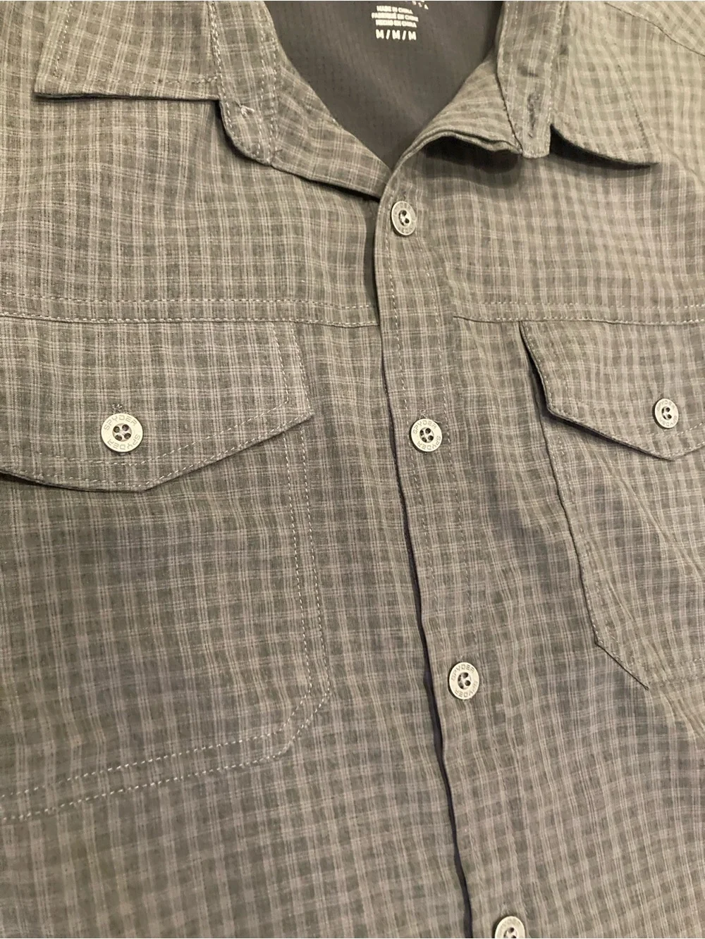Spyder Men's Short Sleeve Button-Up Size Medium EUC